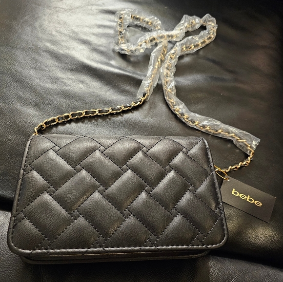 Bebe Stanley Black Crossbody NWT Quilted Vegan leather gold chain strap - Picture 11 of 16
